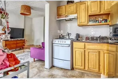 330 Halladay St #2A, Jersey City, NJ 07304 - Photo 10