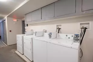 386 Bergen Ave, Jersey City, NJ 07304 - Photo 16