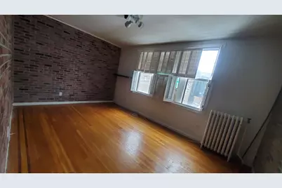 7111 Palisade Ave #C5, North Bergen, NJ 07047 - Photo 2