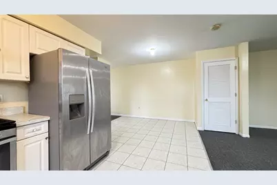 30 Elm Ct #2, Bayonne, NJ 07002 - Photo 10