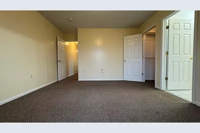 30 Elm Ct #2, Bayonne, NJ 07002 - Photo 18