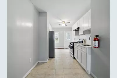 121.5 Kearney Ave, Jersey City, NJ 07305 - Photo 8