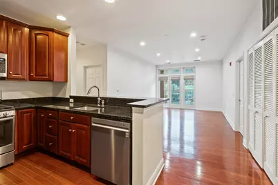 7400 River Rd #317, North Bergen, NJ 07047 - Photo 2