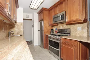 6040 Blvd E, West New York, NJ 07093 - Photo 14