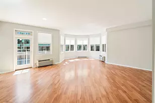 4 Constellation Pl, Jersey City, NJ 07305 - Photo 4