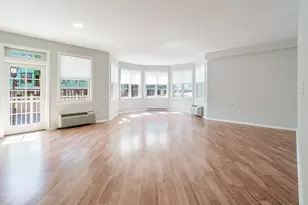 4 Constellation Pl, Jersey City, NJ 07305 - Photo 2