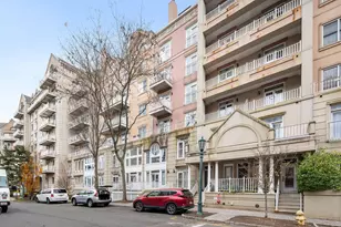 208 Shearwater Ct W, Jersey City, NJ 07305 - Photo 44