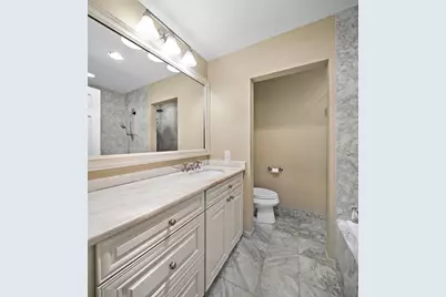 208 Shearwater Ct West #15, Jersey City, NJ 07305 - Photo 18