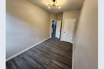 23 Bayview Ave #1, Jersey City, NJ 07305 - Photo 8