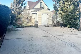 9005 Durham Ave, North Bergen, NJ 07047 - Photo 26