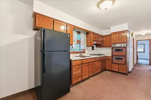15 Bleecker St, Jersey City, NJ 07307 - Photo 6