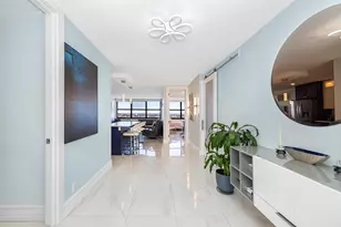 7002 Blvd E, Guttenberg, NJ 07093 - Photo 8