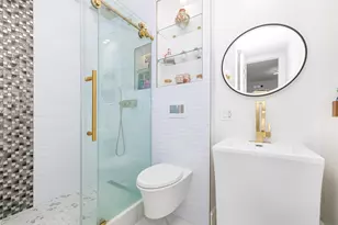 7002 Blvd E, Guttenberg, NJ 07093 - Photo 10