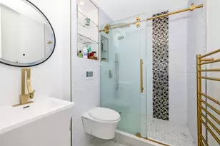 7002 Blvd E, Guttenberg, NJ 07093 - Photo 16