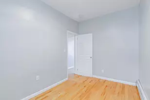 125 W 19th St, Bayonne, NJ 07002 - Photo 12