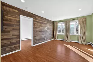 27 Mechanic St, Bayonne, NJ 07002 - Photo 6