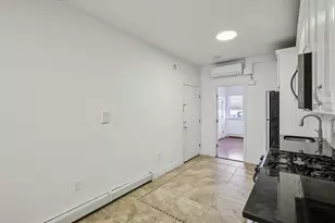 76 Hutton St, Jersey City, NJ 07307 - Photo 10