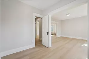 27 W 45th St, Bayonne, NJ 07002 - Photo 4