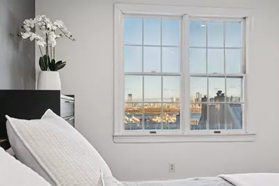 206 Shearwater Ct West #74, Jersey City, NJ 07305 - Photo 4