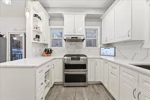 285 Terrace Ave, Jersey City, NJ 07307 - Photo 10