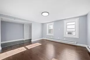 211 New York Ave, Jersey City, NJ 07307 - Photo 6