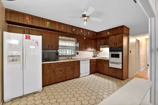 95 W 28th St, Bayonne, NJ 07002 - Photo 20