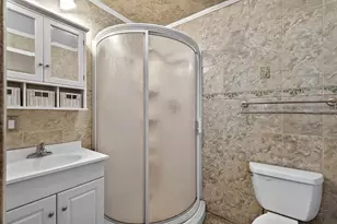 95 W 28th St, Bayonne, NJ 07002 - Photo 26