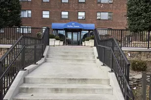 6515 Blvd E, West New York, NJ 07093 - Photo 2