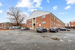816-826 W Grand St, Elizabeth, NJ 07202 - Photo 2