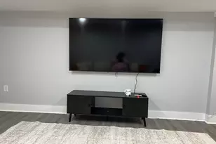 21 Hancock Ave, Jersey City, NJ 07307 - Photo 8