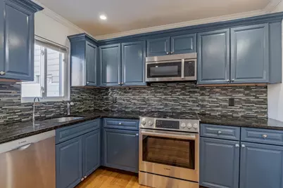 179 Hobart Ave, Bayonne, NJ 07002 - Photo 6