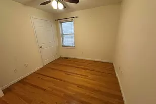 260 Custer Ave, Jersey City, NJ 07305 - Photo 10