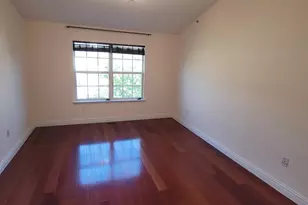 8 Hudson Ct, Jersey City, NJ 07305 - Photo 14