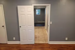 220 Christopher Columbus Dr, Jersey City, NJ 07302 - Photo 8