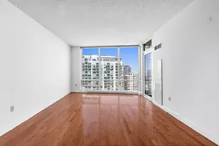 20 Newport Pkwy, Jersey City, NJ 07310 - Photo 4