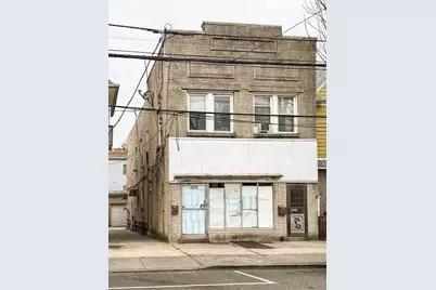 269 Avenue B, Bayonne, NJ 07002 - Photo 1