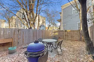 396 Bergen Ave, Jersey City, NJ 07306 - Photo 16