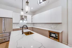 1021 Washington St, Hoboken, NJ 07030 - Photo 2