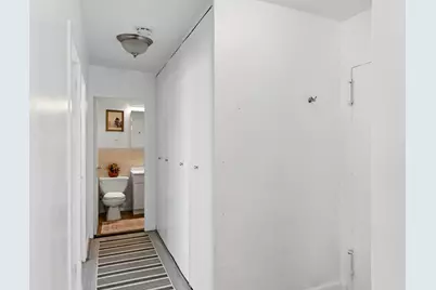 135 Montgomery St #21-H, Jersey City, NJ 07320 - Photo 14