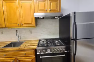 15 Hopkins Ave, Jersey City, NJ 07306 - Photo 2