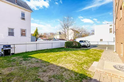 100 Lakeview Ave #1A, Clifton, NJ 07011 - Photo 4