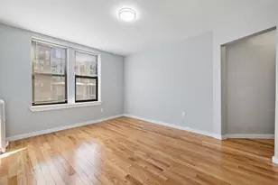 117 Corbin Ave, Jersey City, NJ 07306 - Photo 2