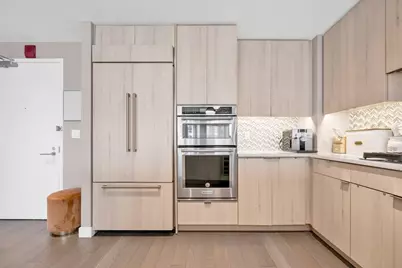 800 Avenue At Port Imperial #920, Weehawken, NJ 07086 - Photo 10