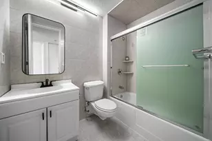 7000 Blvd E, Guttenberg, NJ 07093 - Photo 18