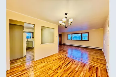 37 West 7th St #2nd Floor, Bayonne, NJ 07002 - Photo 10