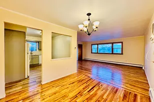 37 W 7th St, Bayonne, NJ 07002 - Photo 10