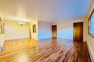 37 W 7th St, Bayonne, NJ 07002 - Photo 4