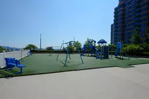 300 Winston Dr, Cliffside Park, NJ 07010 - Photo 16