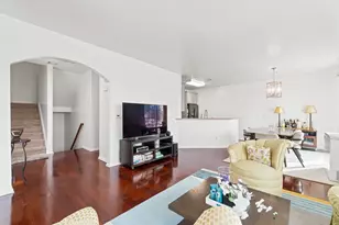 275 Custer Ave, Jersey City, NJ 07305 - Photo 4