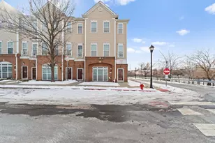 275 Custer Ave, Jersey City, NJ 07305 - Photo 34